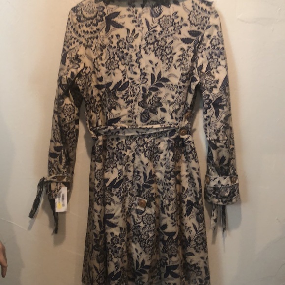 Roksanda Ilincic London trench coat. Size 40. Approx M/L. - Picture 8 of 11